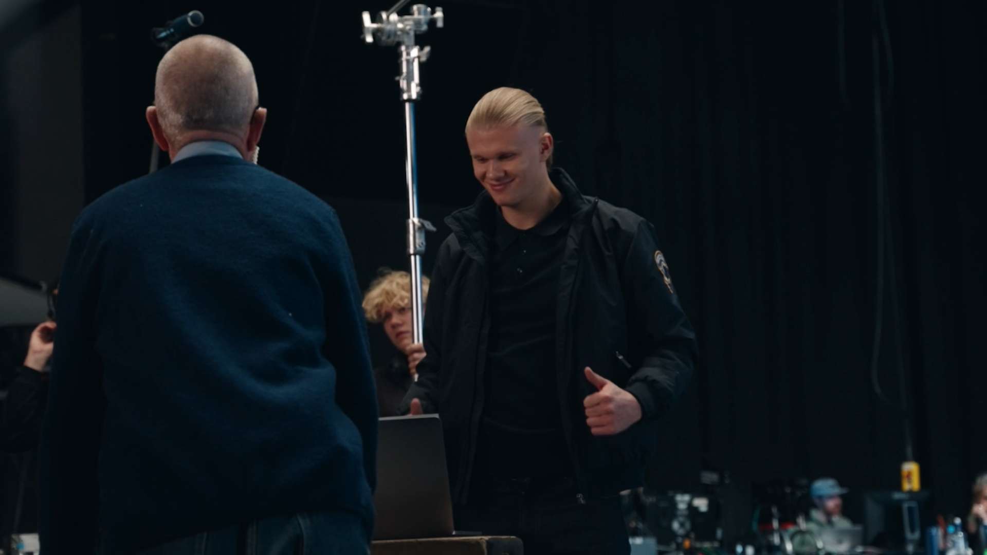 依然名列前 依然名列前