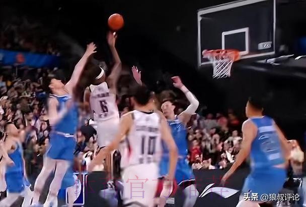 媒体人：珀塞尔这种表现才叫外援，北京男篮找来的只能叫美国人