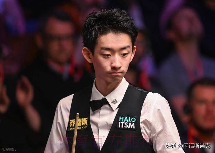 首秀露锋芒 吴宜泽晋级下一轮