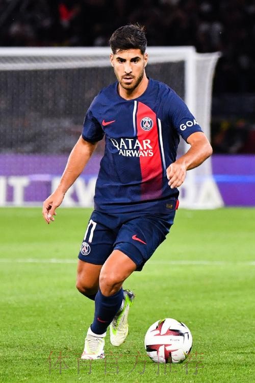 巴萨一直很喜欢阿森西奥 有意在明夏将其签下